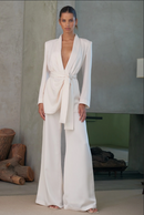 Stylish loose lace-up suit