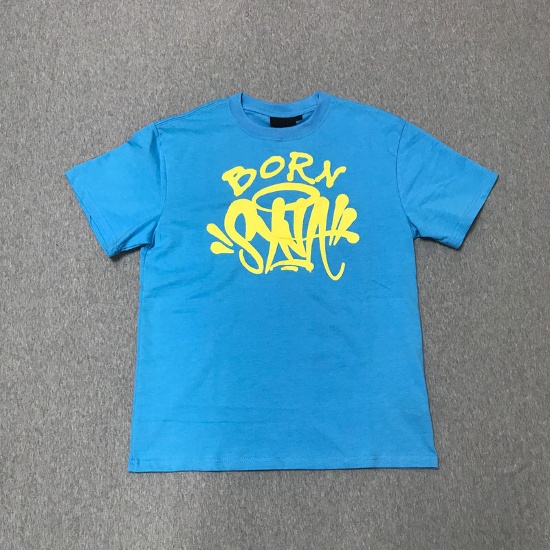 A blue short-sleeved T-shirt with American hip-hop print from a trendy brand