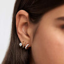 Zircon exquisite and personalized ear stud earrings with three-prong arc-shaped lines offer a classic and high-end commuting feel
