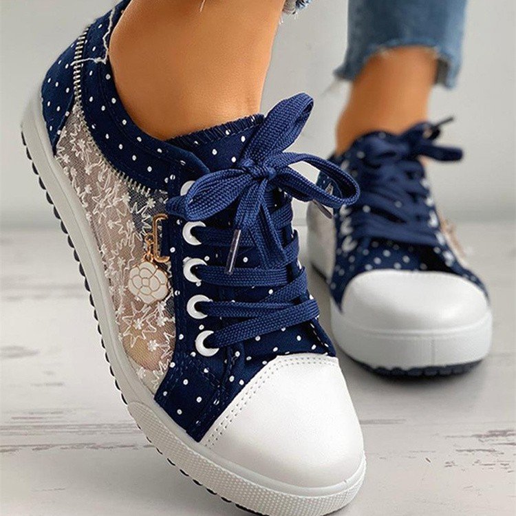 Large size new mesh students solid color hollow casual flat canvas shoes tide a piece