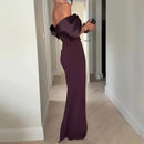 Women's one-shoulder, slimming and flattering evening dress