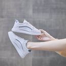 𝐖𝐨𝐦𝐞𝐧'𝐬 𝐓𝐫𝐞𝐧𝐝𝐲 𝐖𝐡𝐢𝐭𝐞 𝐒𝐧𝐞𝐚𝐤𝐞𝐫𝐬