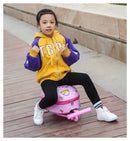 𝐃𝐢𝐬𝐧𝐞𝐲 𝐂𝐚𝐫𝐭𝐨𝐨𝐧 𝐓𝐫𝐚𝐯𝐞𝐥 𝐒𝐮𝐢𝐭𝐜𝐚𝐬𝐞 𝐎𝐧 𝐖𝐡𝐞𝐞𝐥𝐬