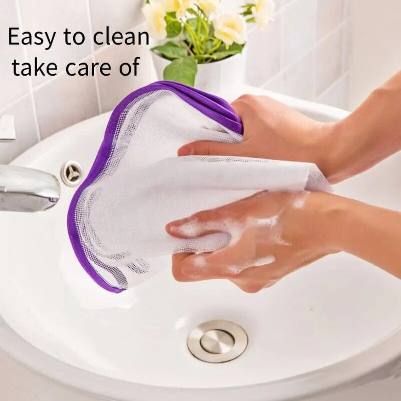 𝐂𝐥𝐨𝐭𝐡𝐞𝐬 𝐏𝐫𝐨𝐭𝐞𝐜𝐭𝐢𝐧𝐠 𝐈𝐫𝐨𝐧𝐢𝐧𝐠 𝐂𝐥𝐨𝐭𝐡 𝐂𝐨𝐯𝐞𝐫