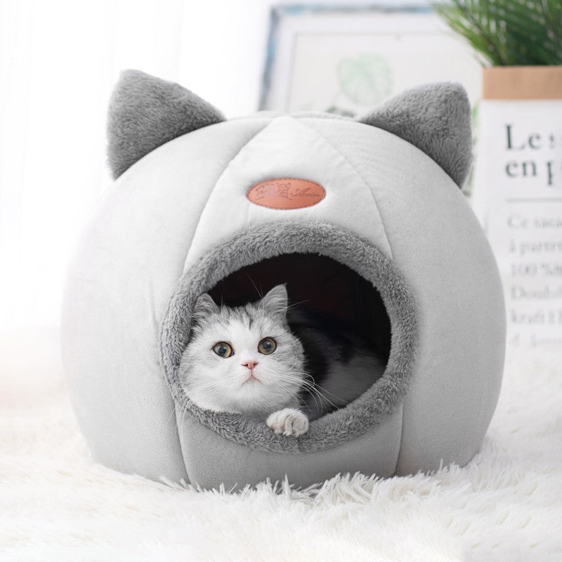 Deep Sleep Cat Comfort Winter Bedding